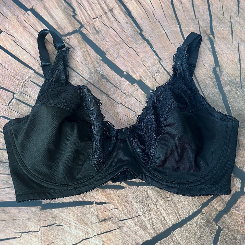 Delta Burke Black Lace Underwire Bra Unpadded 36D‎